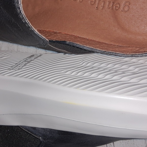 Gentle Souls by Kenneth Cole Rosette Platform Slip On Sneaker Pewter 7.5 - Picture 13 of 15